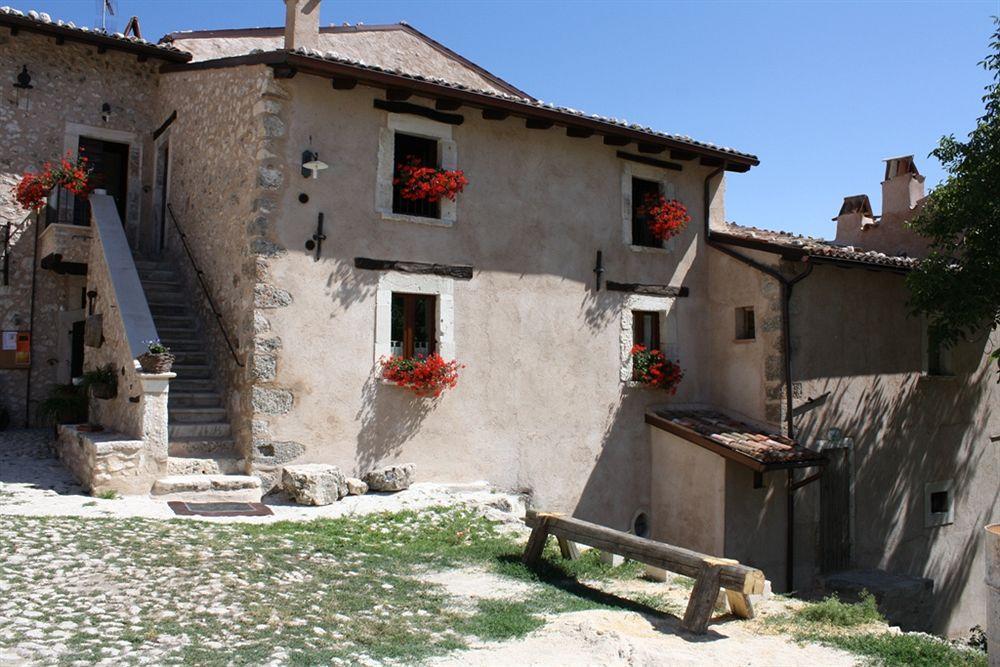 La Casa Su Le Dimore Del Borgo Санто-Стефано-ди-Сессанио Экстерьер фото